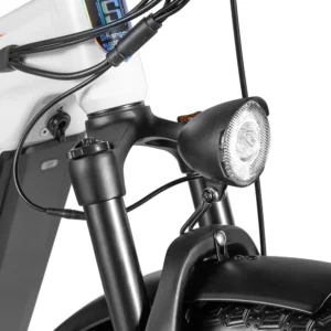 Lumière avant puissante sur le MX06 pour une sécurité optimale en faible luminosité