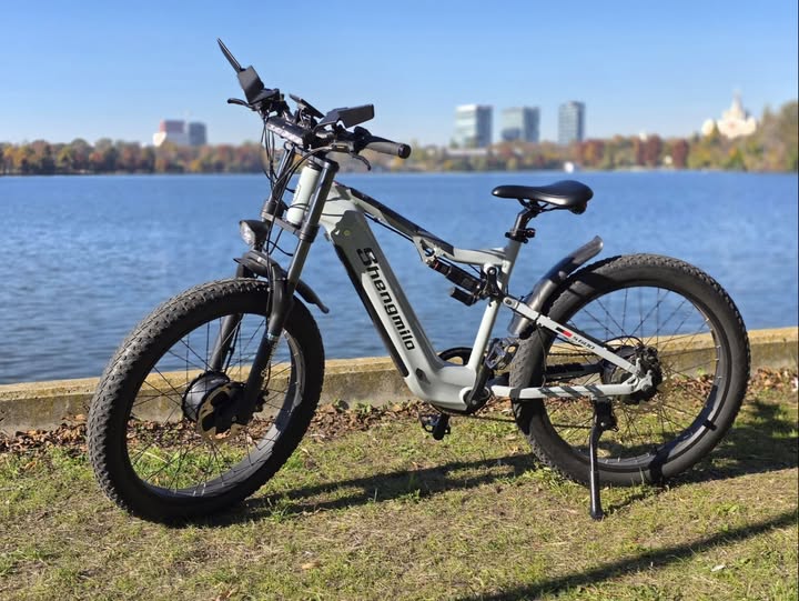 Le vélo électrique tout-terrain Shengmilo S600 prêt pour l'aventure en extérieur